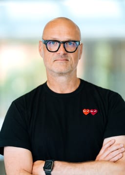 Mark Stanton-Bennett
